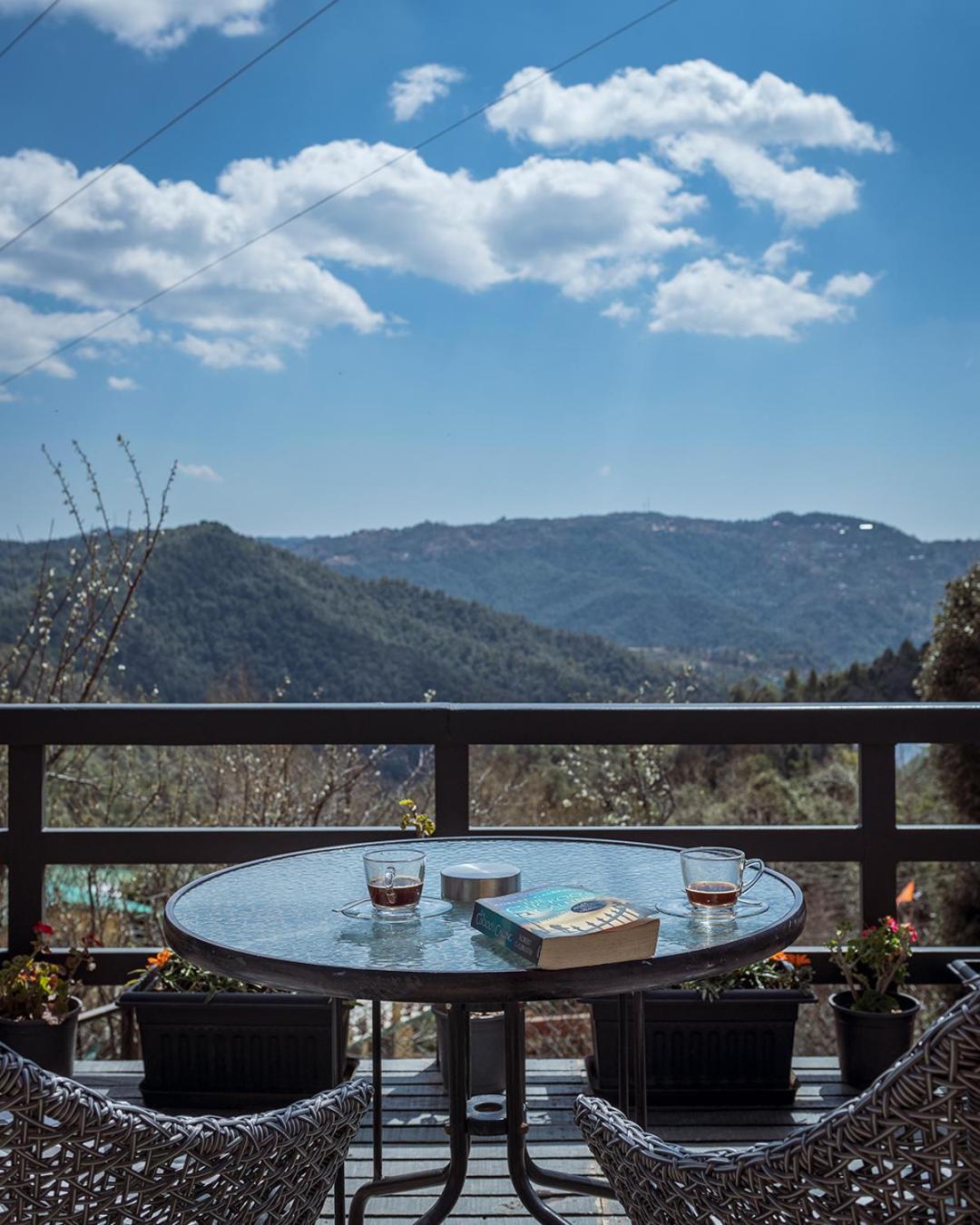 Hotel The Birdcage, Mukteshwar Exterior foto