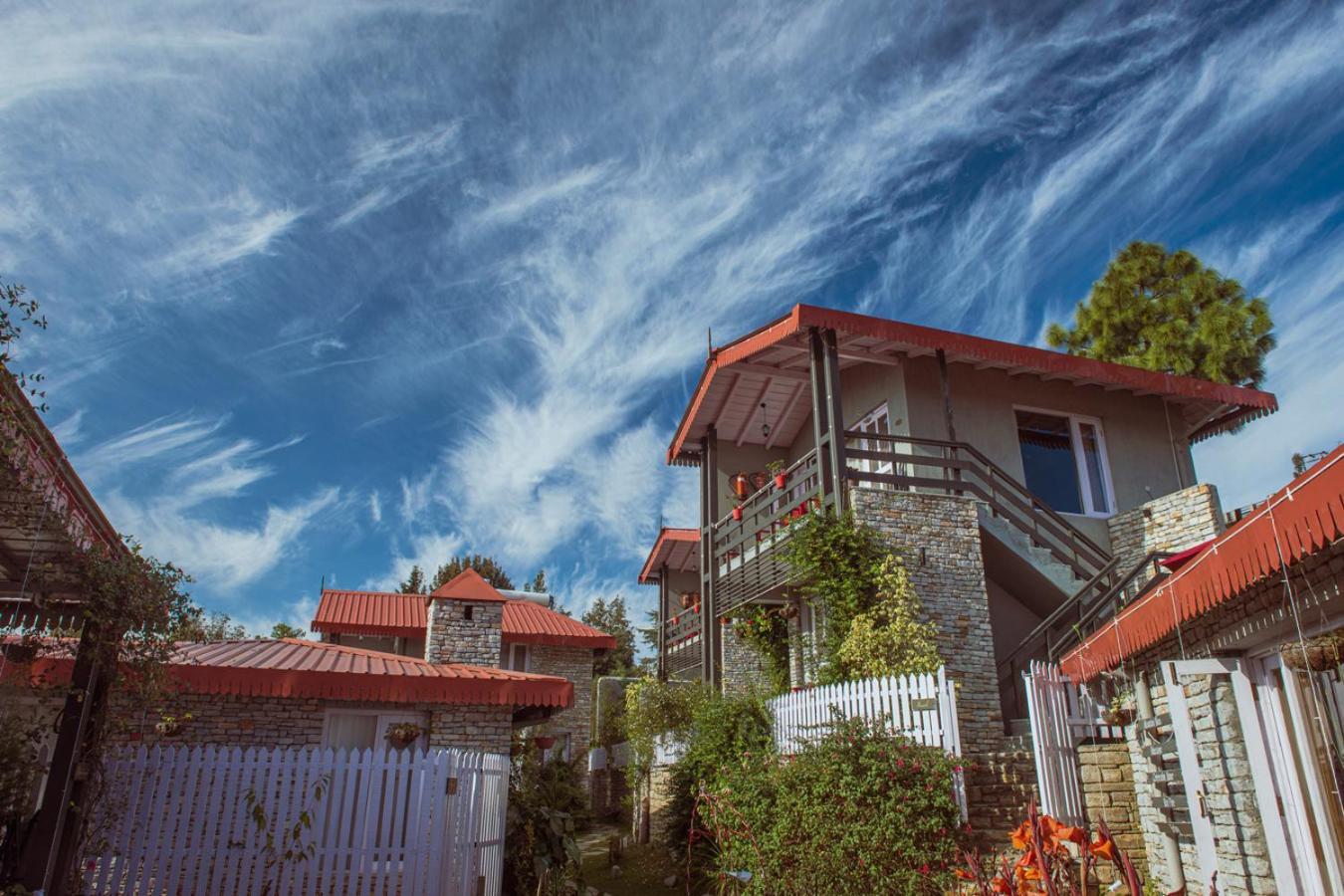 Hotel The Birdcage, Mukteshwar Exterior foto